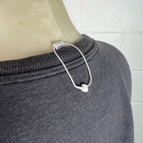 Wildfox Women’s Gray Rainbow Graphic Terry Crewneck Sweatshirt NWOT Small - Picture 5 of 7